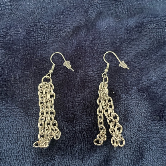 Dangling earrings - Picture 1 of 1